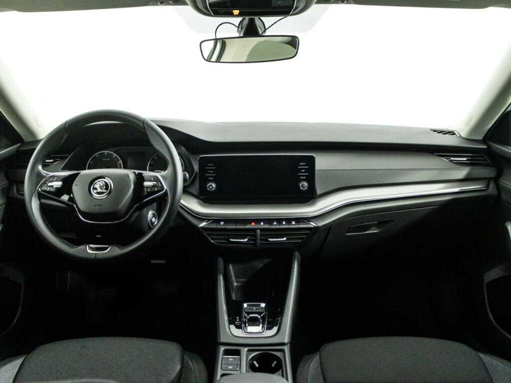 Купить Skoda Octavia с пробегом. Фото: #12