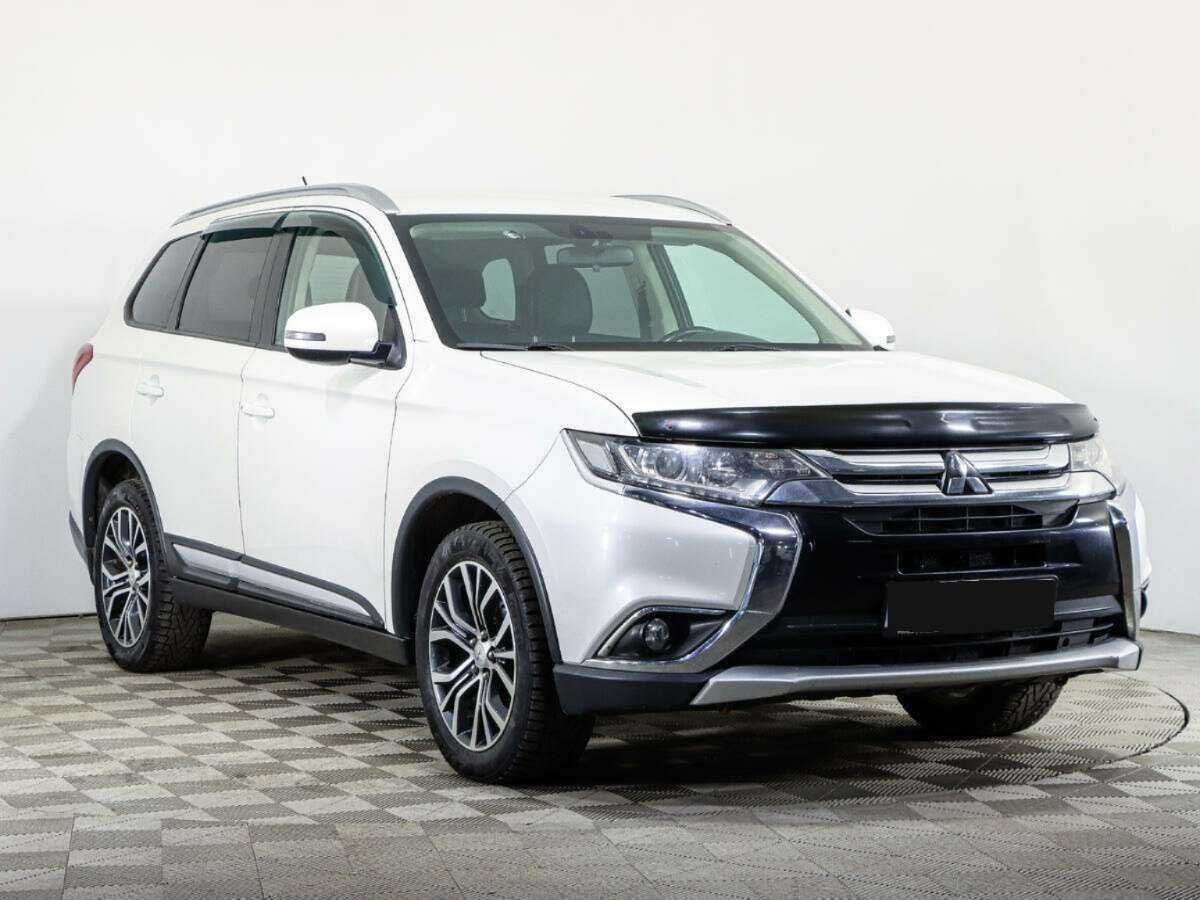Купить Mitsubishi Outlander с пробегом. Фото: #2