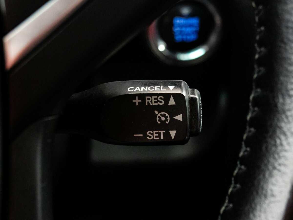 Купить Toyota Camry с пробегом. Фото: #16