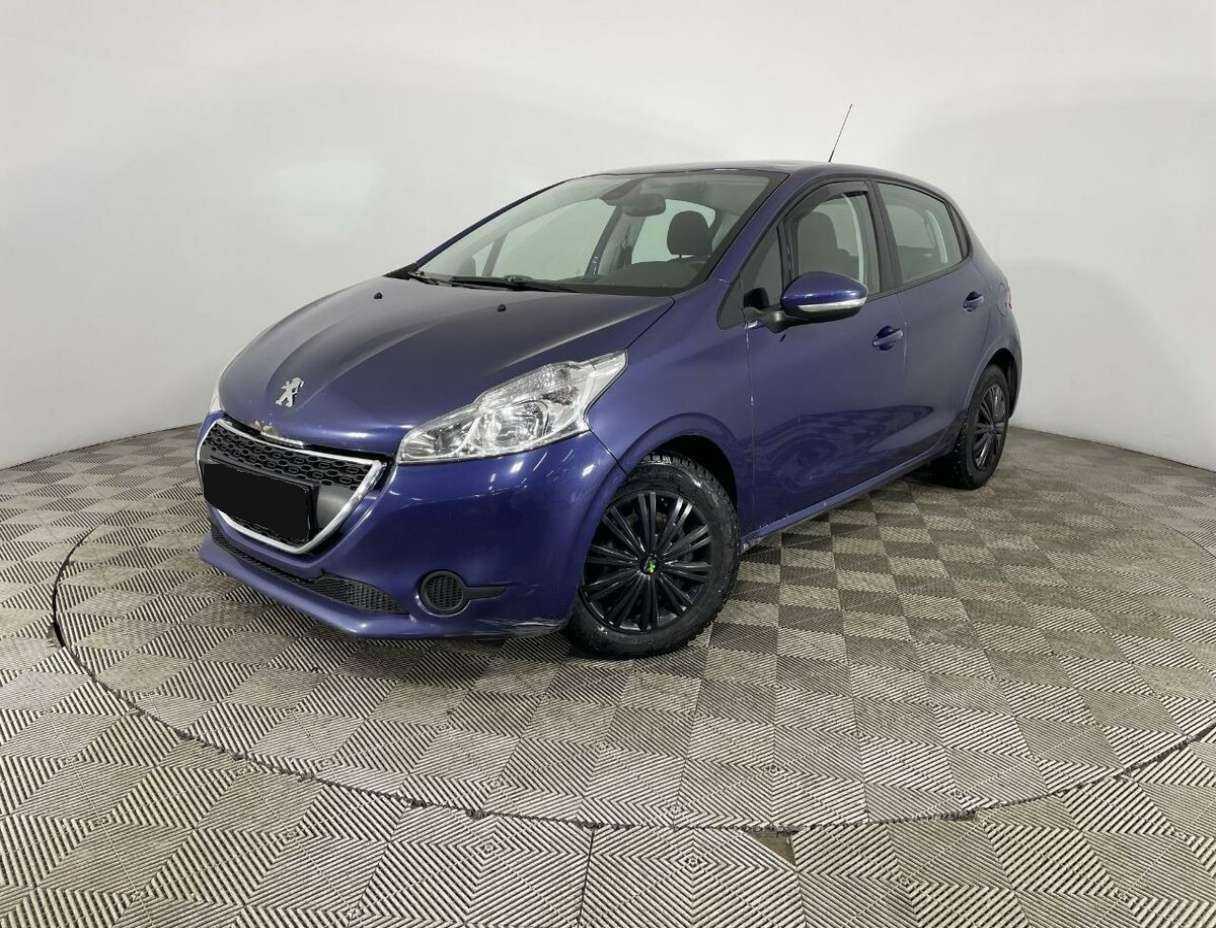 Купить Peugeot 208 с пробегом. Фото: #0