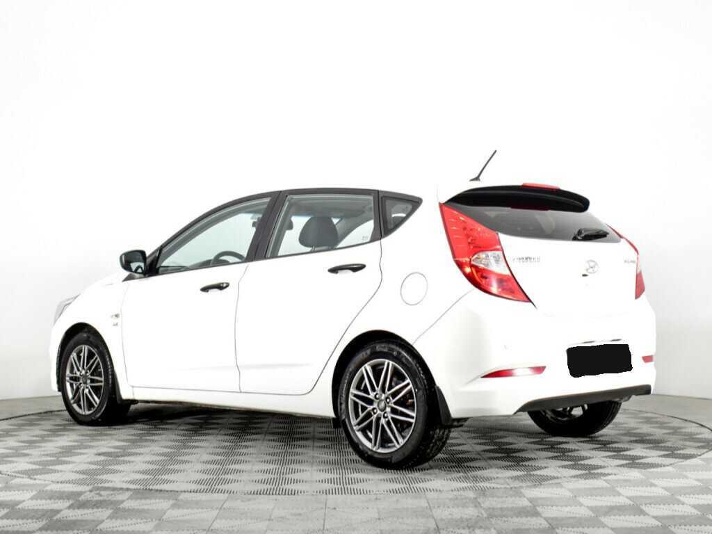 Купить Hyundai Solaris с пробегом. Фото: #6