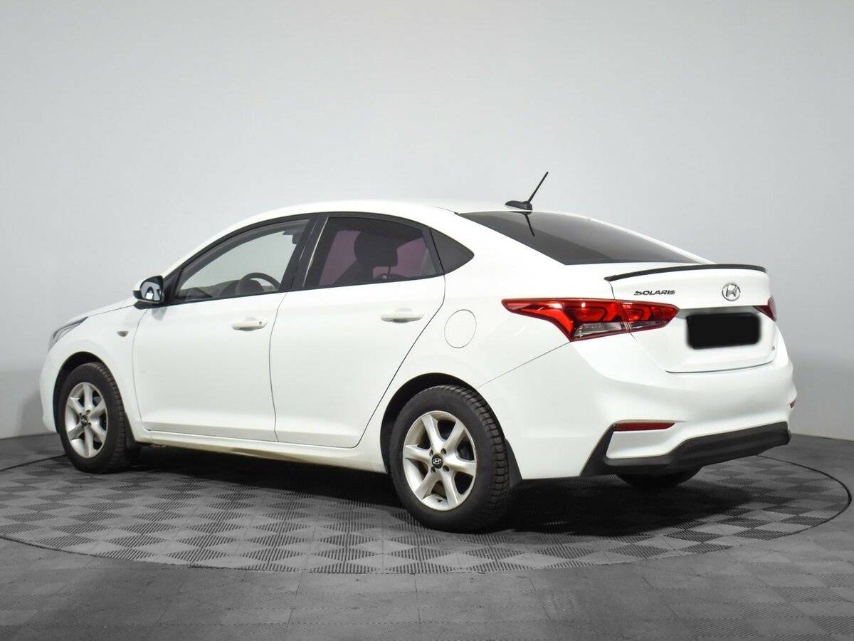 Купить Hyundai Solaris с пробегом. Фото: #5