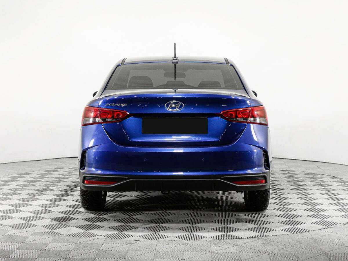 Купить Hyundai Solaris с пробегом. Фото: #4