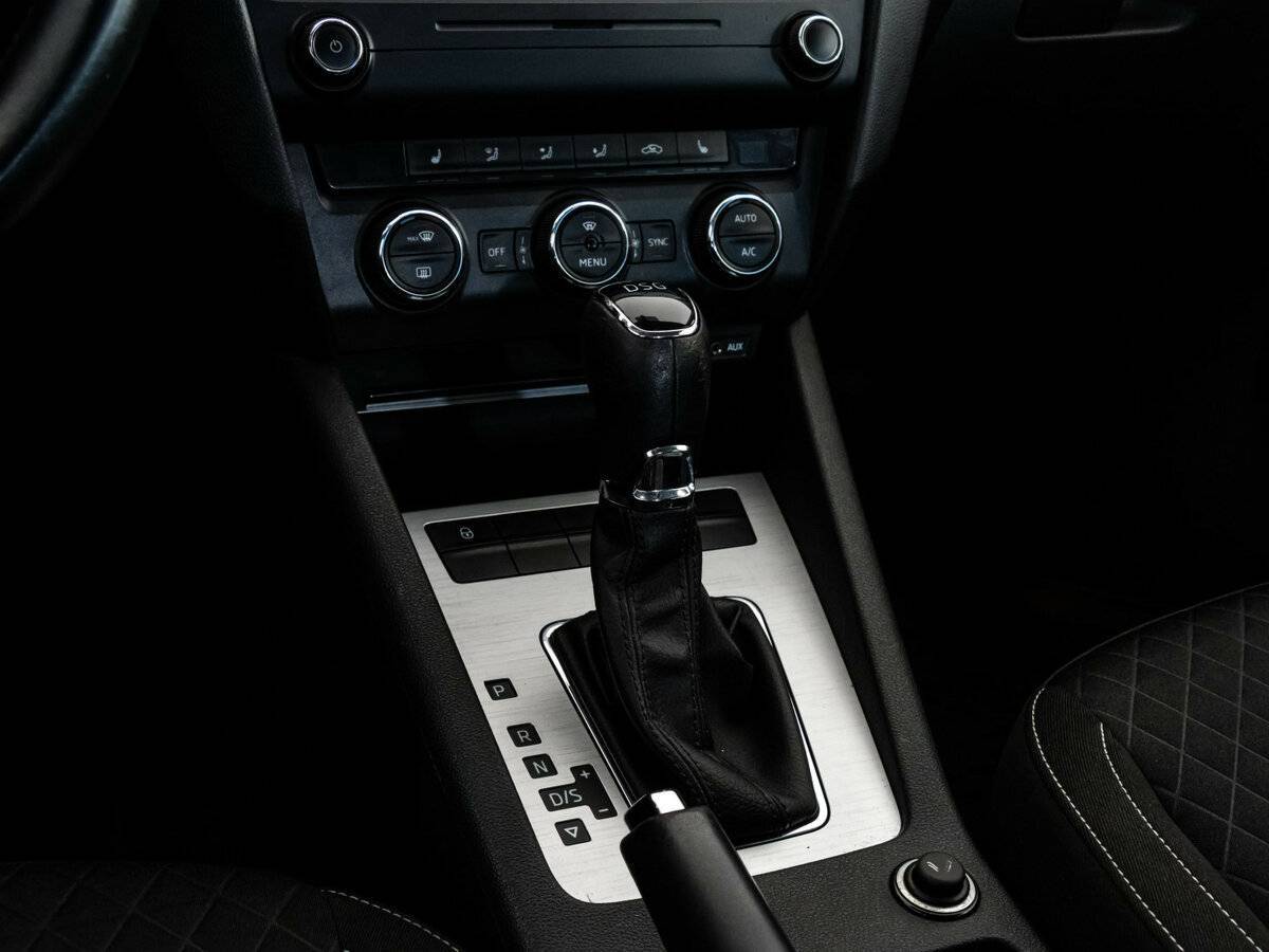 Купить Skoda Octavia с пробегом. Фото: #10