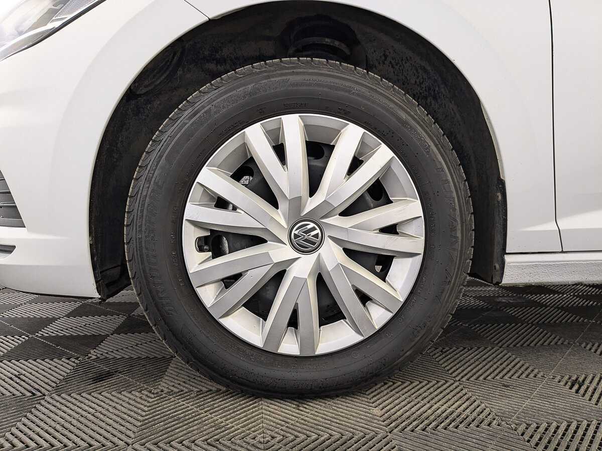 Купить Volkswagen Jetta с пробегом. Фото: #11