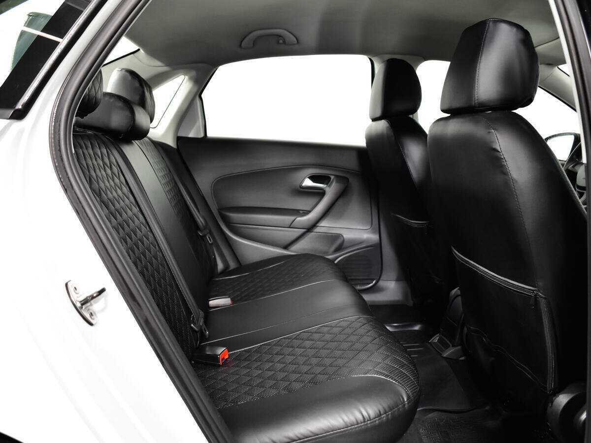 Купить Volkswagen Polo с пробегом. Фото: #9