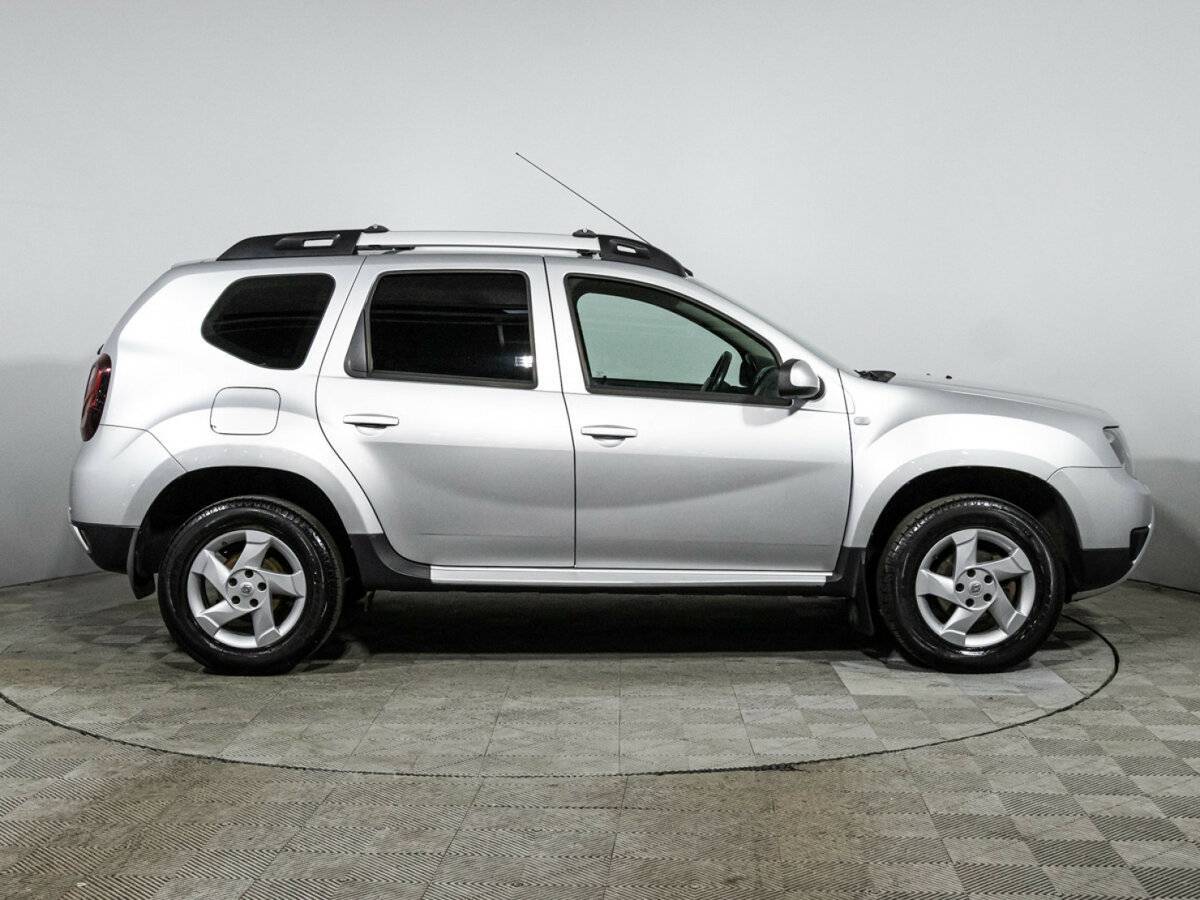 Купить Renault Duster с пробегом. Фото: #3