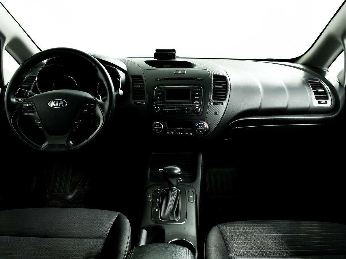 Купить Kia Cerato с пробегом. Фото: #10