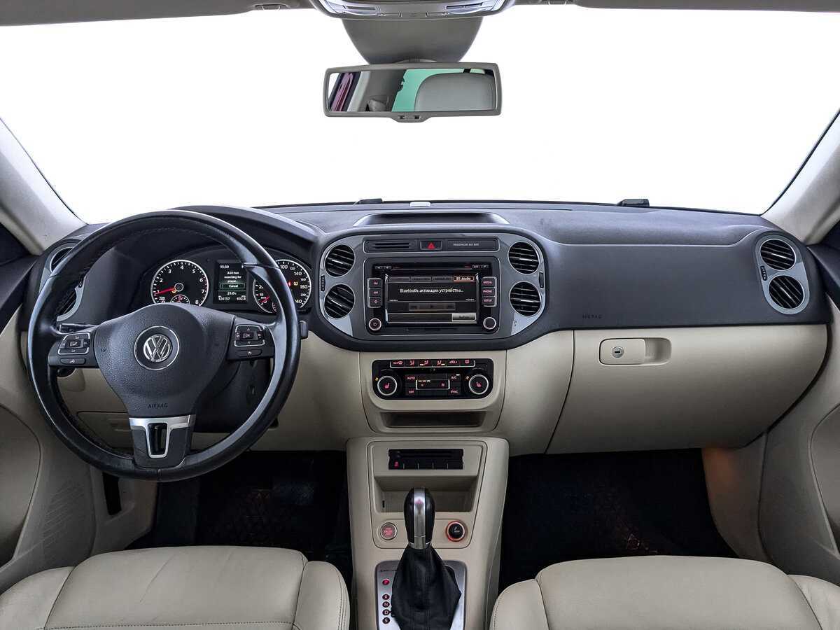 Купить Volkswagen Tiguan с пробегом. Фото: #9