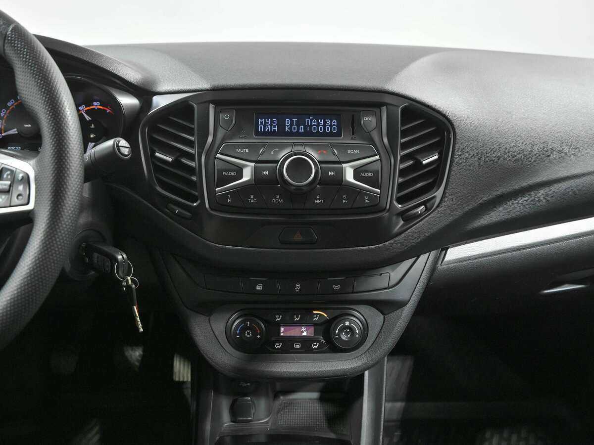 Купить Lada (ВАЗ) Vesta с пробегом. Фото: #9