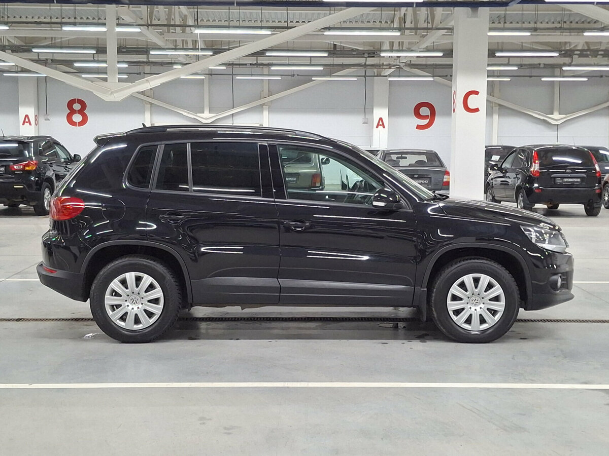 Купить Volkswagen Tiguan с пробегом. Фото: #3