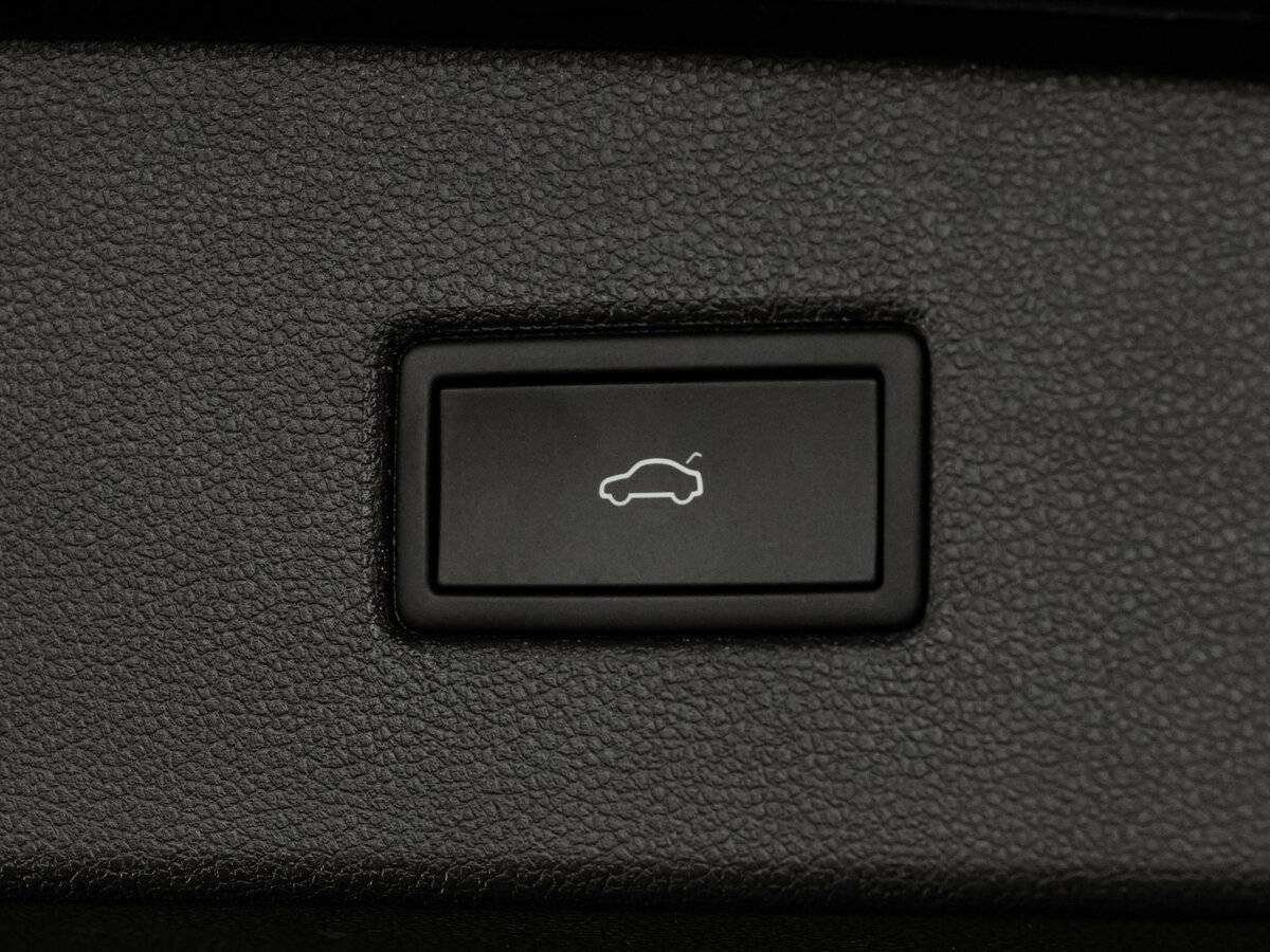 Купить Volkswagen Tiguan с пробегом. Фото: #16