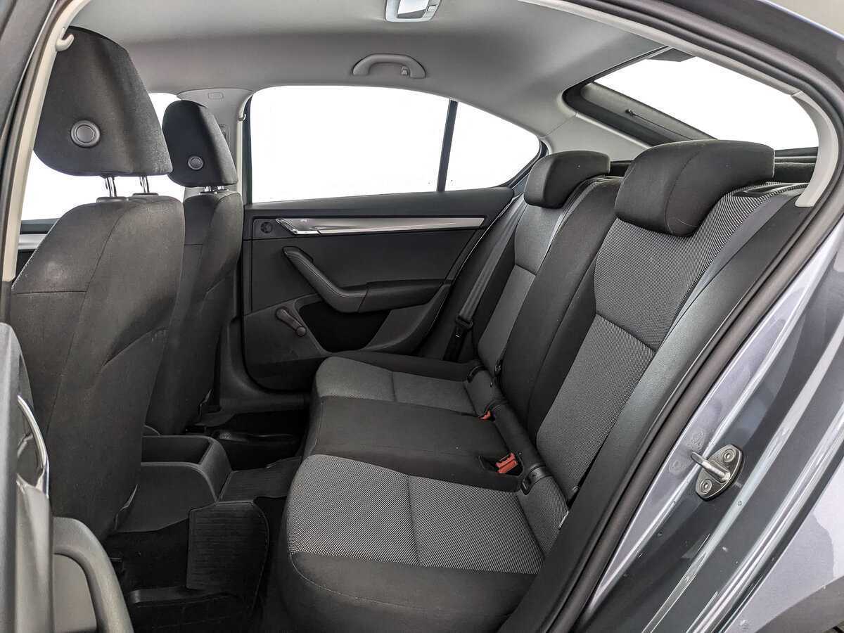Купить Skoda Octavia с пробегом. Фото: #13