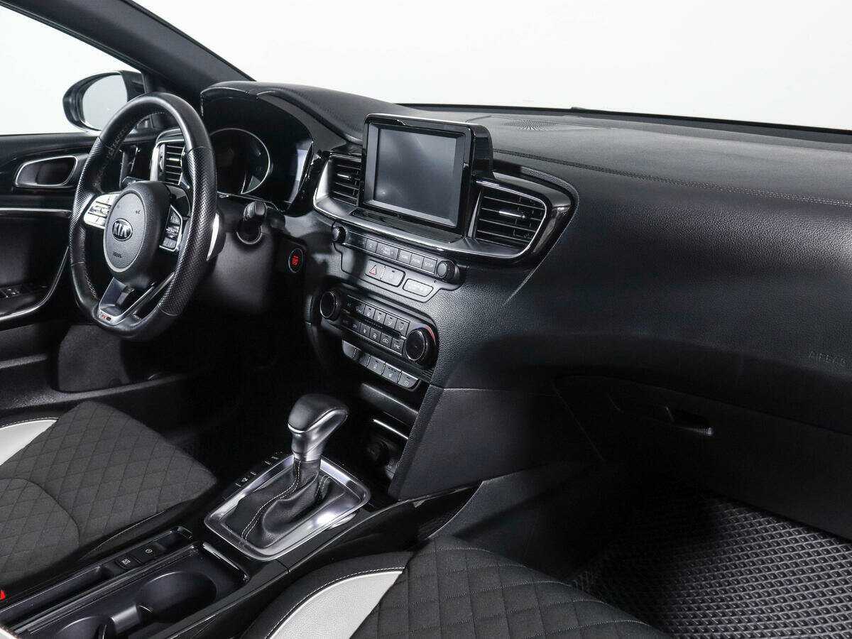 Купить Kia Proceed с пробегом. Фото: #6
