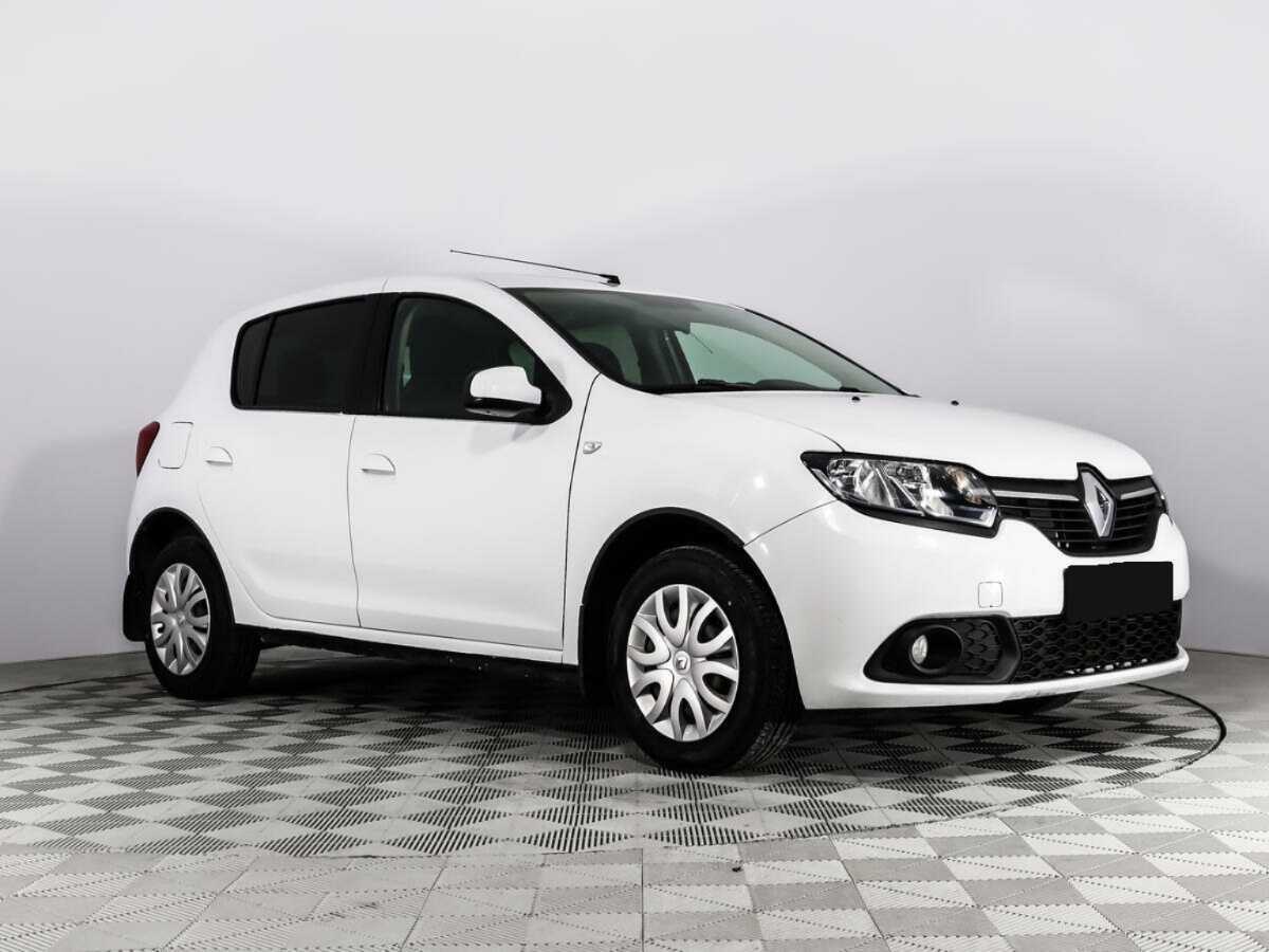 Купить Renault Sandero с пробегом. Фото: #2