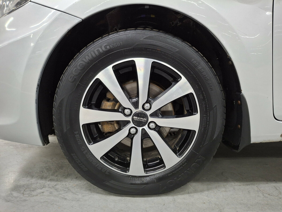 Купить Hyundai Solaris с пробегом. Фото: #16