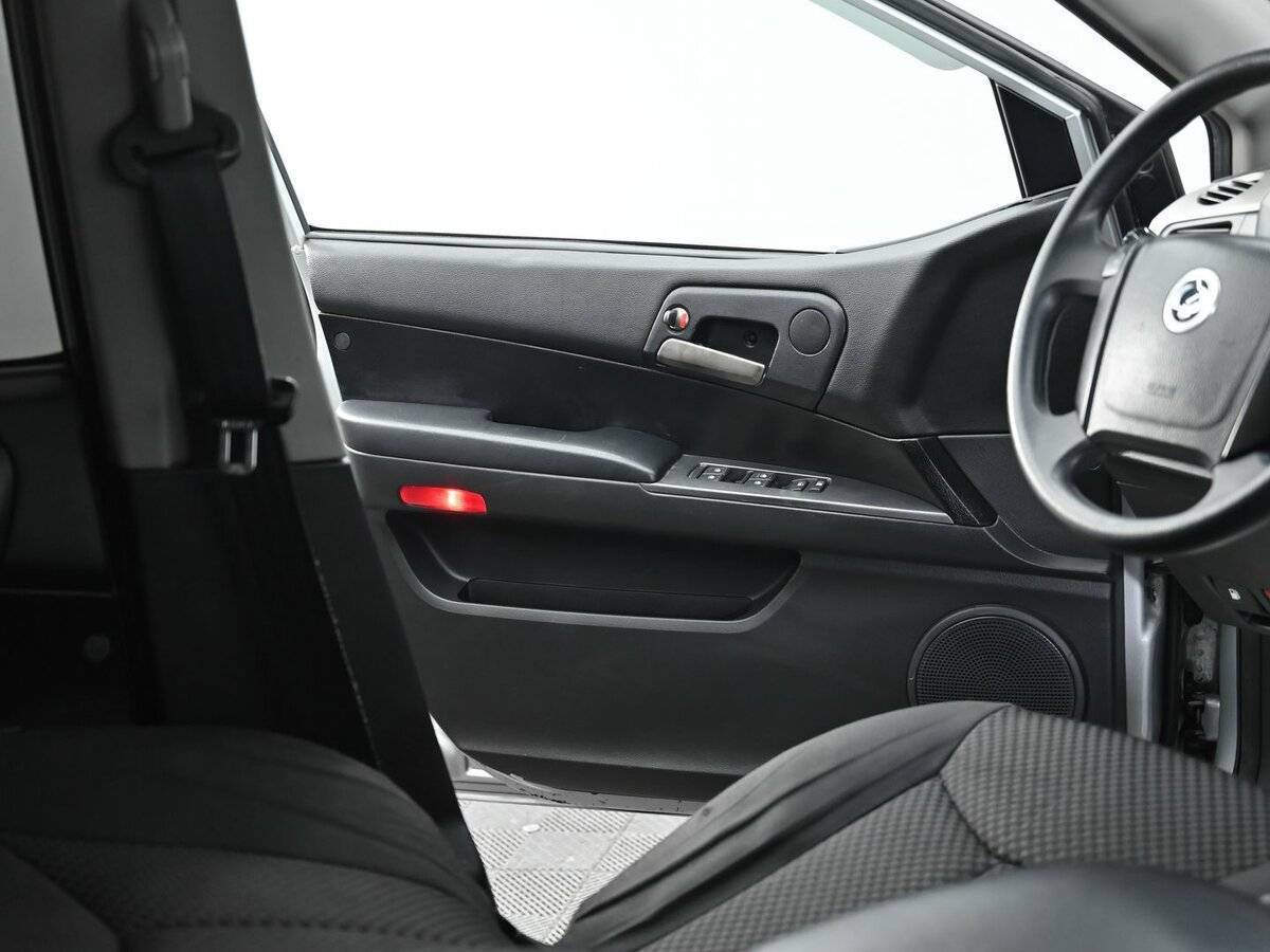 Купить SsangYong Kyron с пробегом. Фото: #6