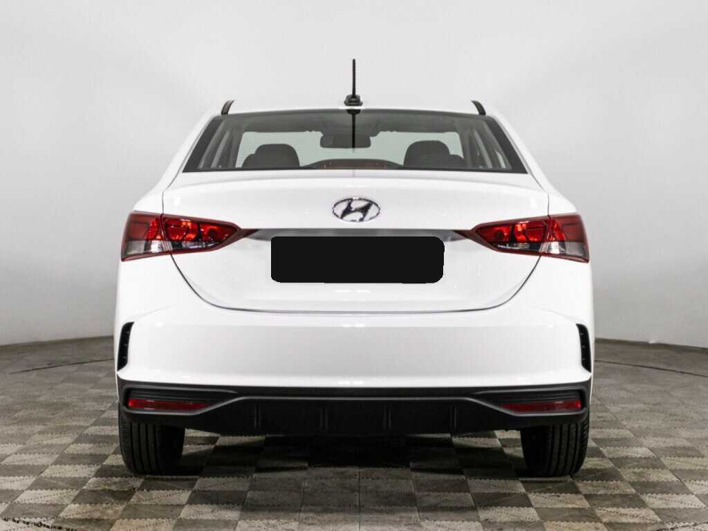 Купить Hyundai Solaris с пробегом. Фото: #5