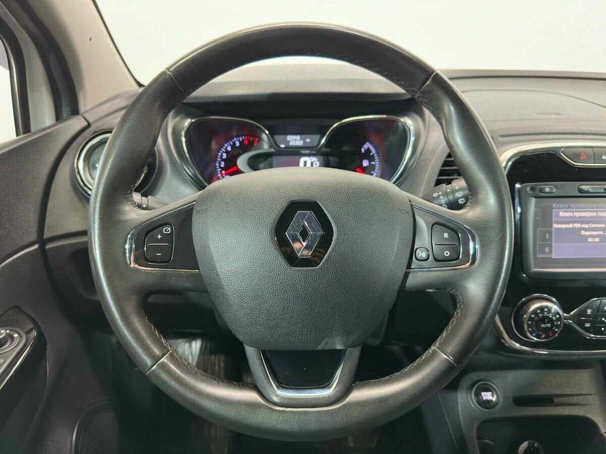 Купить Renault Kaptur с пробегом. Фото: #11