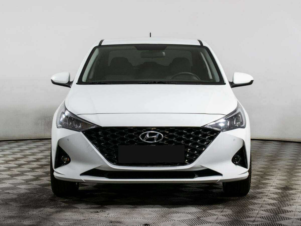 Купить Hyundai Solaris с пробегом. Фото: #10