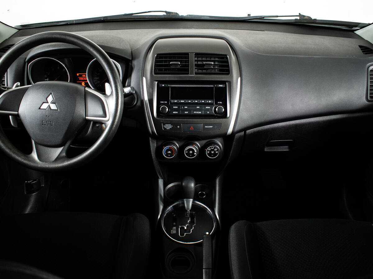 Купить Mitsubishi ASX с пробегом. Фото: #11