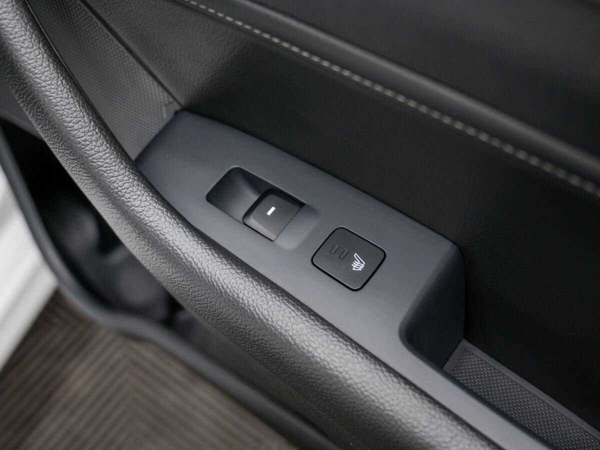 Купить Hyundai Sonata с пробегом. Фото: #13