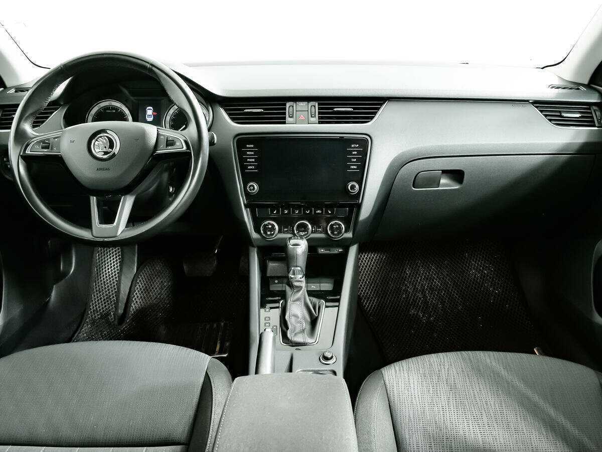 Купить Skoda Octavia с пробегом. Фото: #10