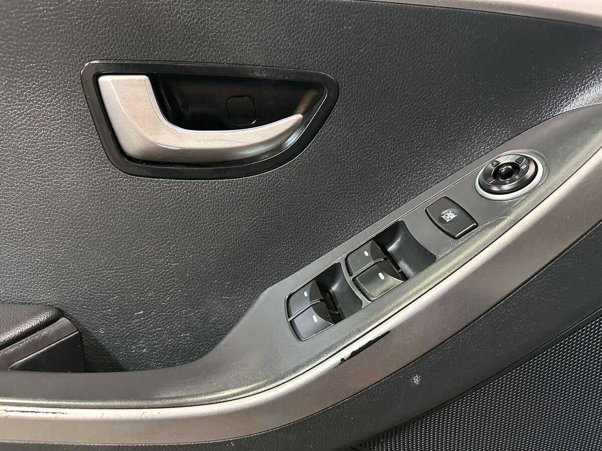 Купить Hyundai i30 с пробегом. Фото: #13