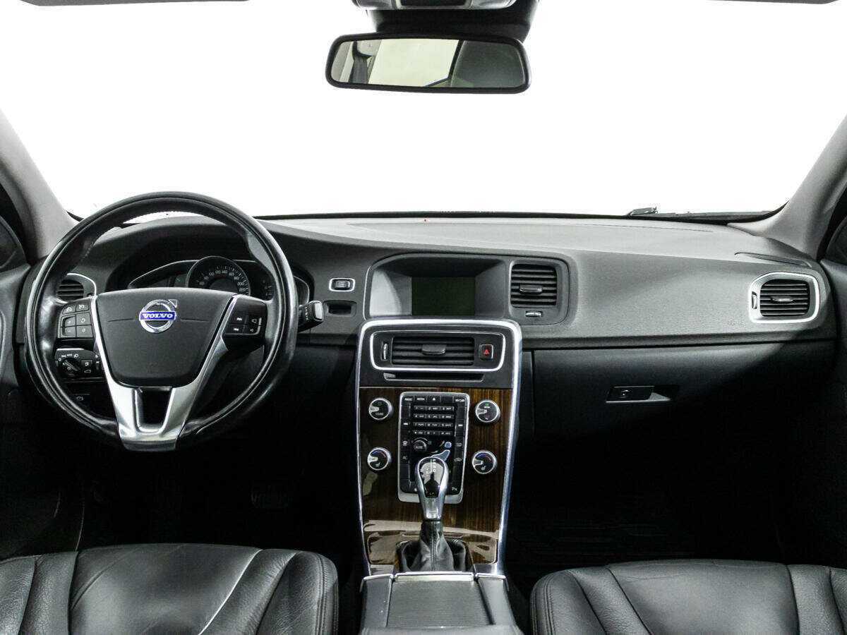 Купить Volvo S60 с пробегом. Фото: #12