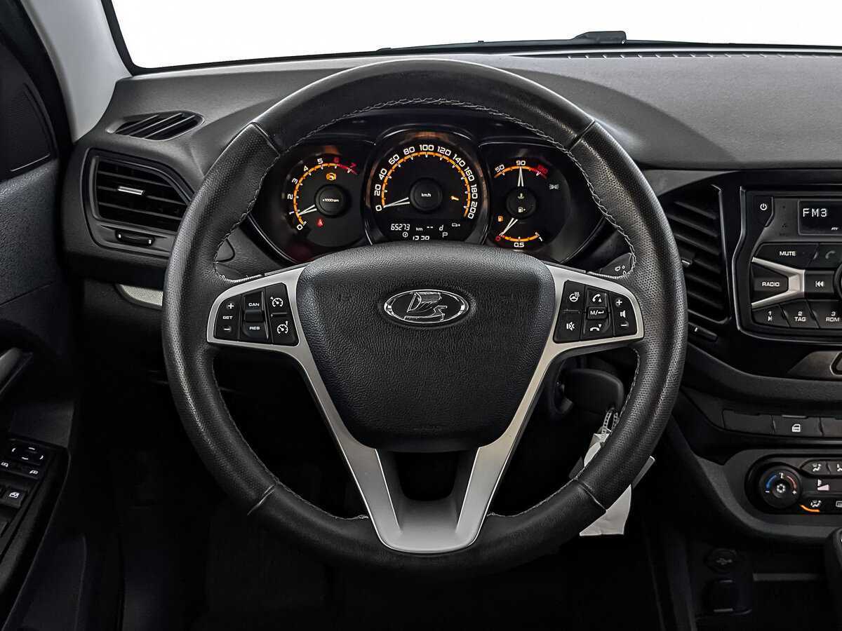 Купить Lada (ВАЗ) Vesta с пробегом. Фото: #21