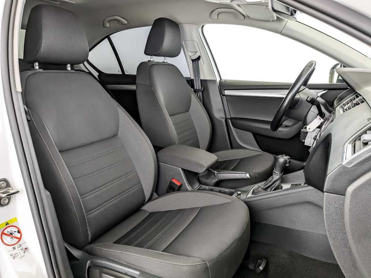 Купить Skoda Octavia с пробегом. Фото: #22