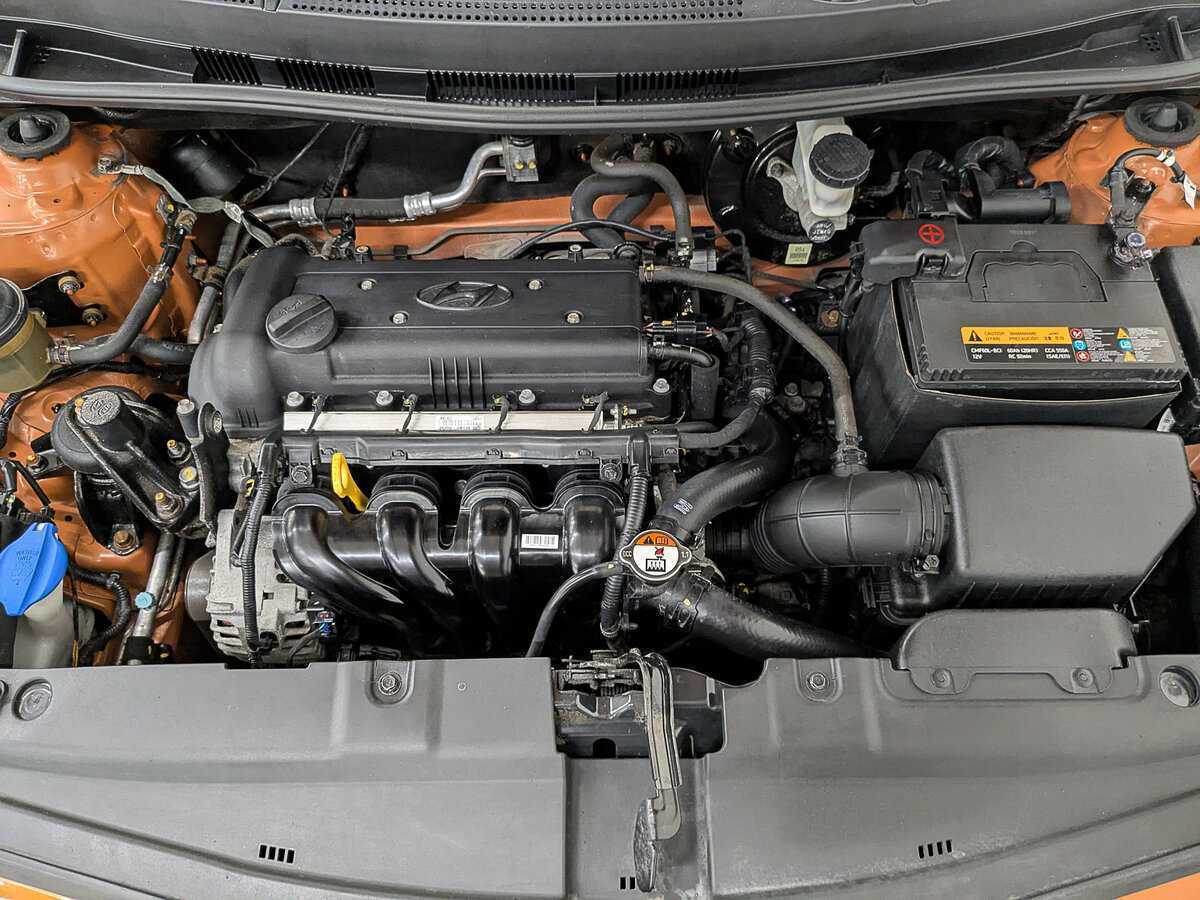 Купить Hyundai Solaris с пробегом. Фото: #8