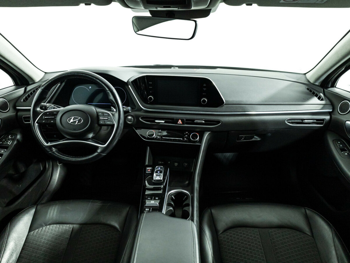 Купить Hyundai Sonata с пробегом. Фото: #10