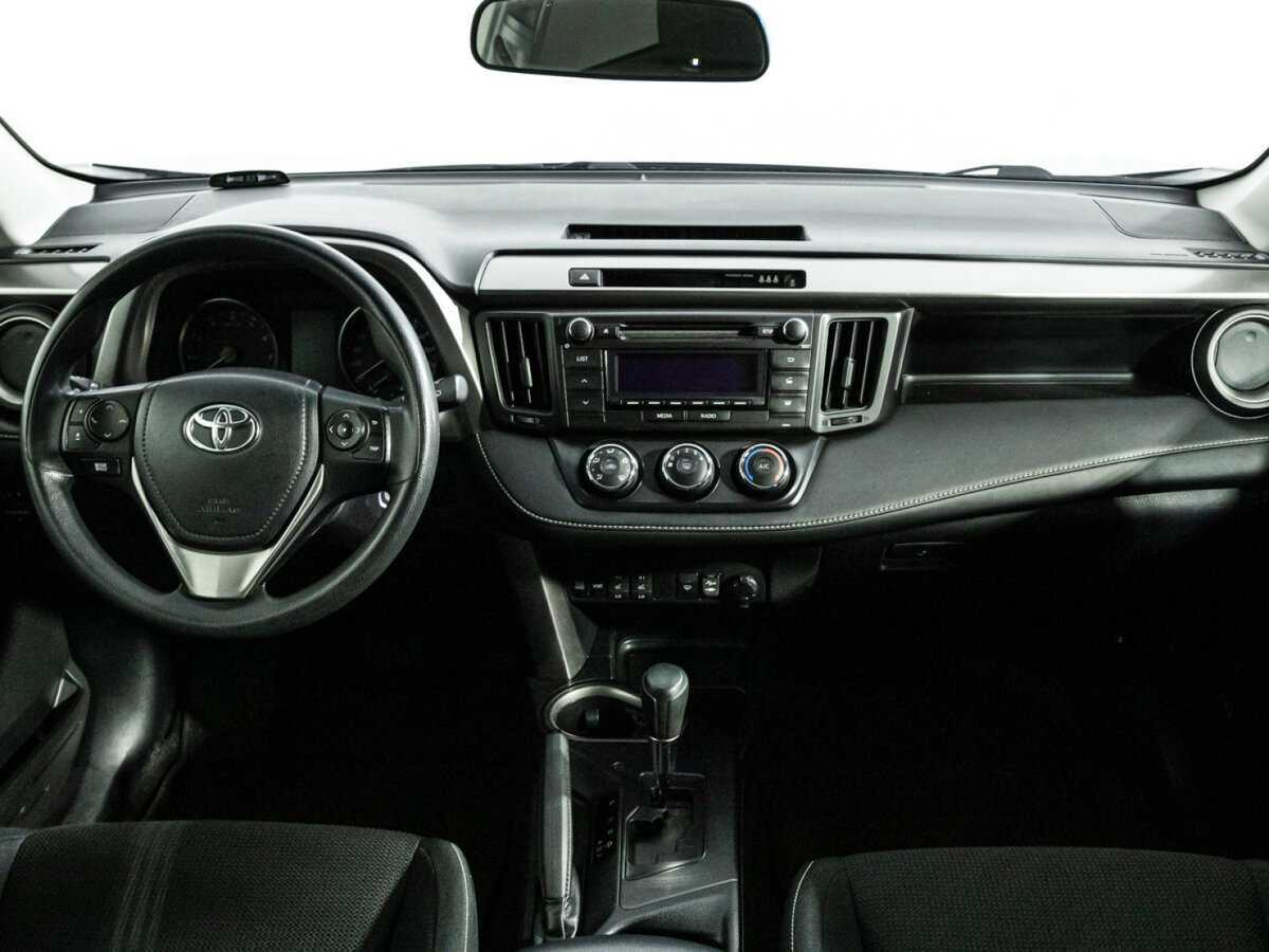 Купить Toyota RAV4 с пробегом. Фото: #12