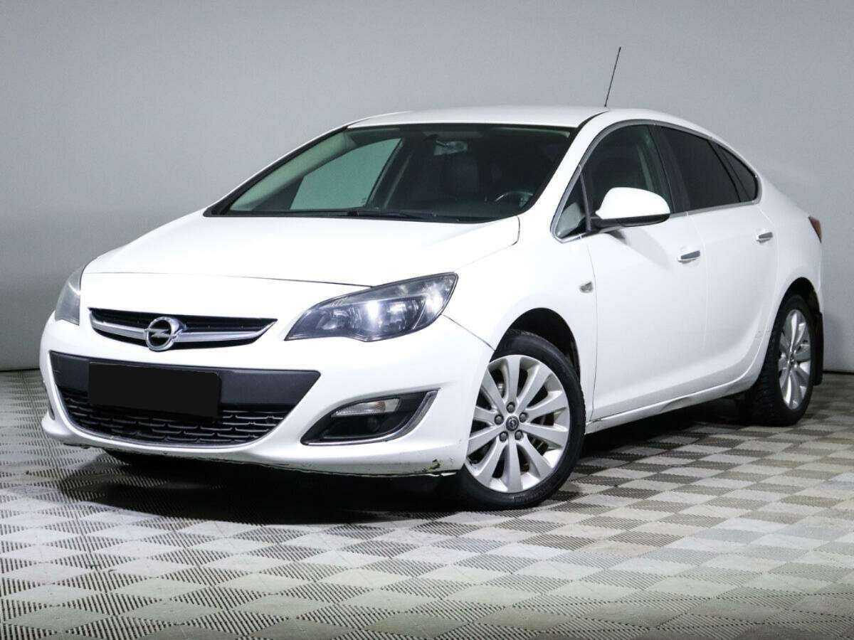 Купить Opel Astra с пробегом. Посмотреть фото
