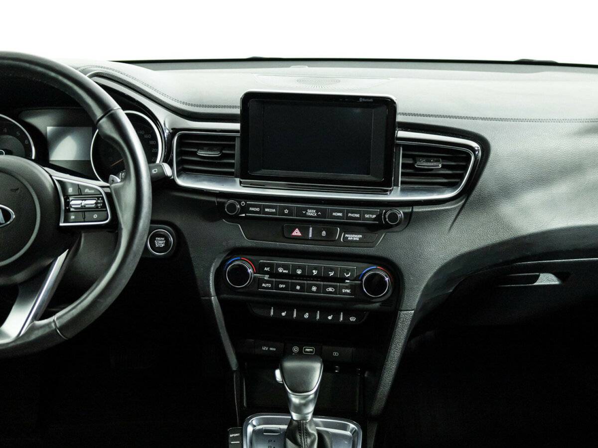 Купить Kia Ceed с пробегом. Фото: #13