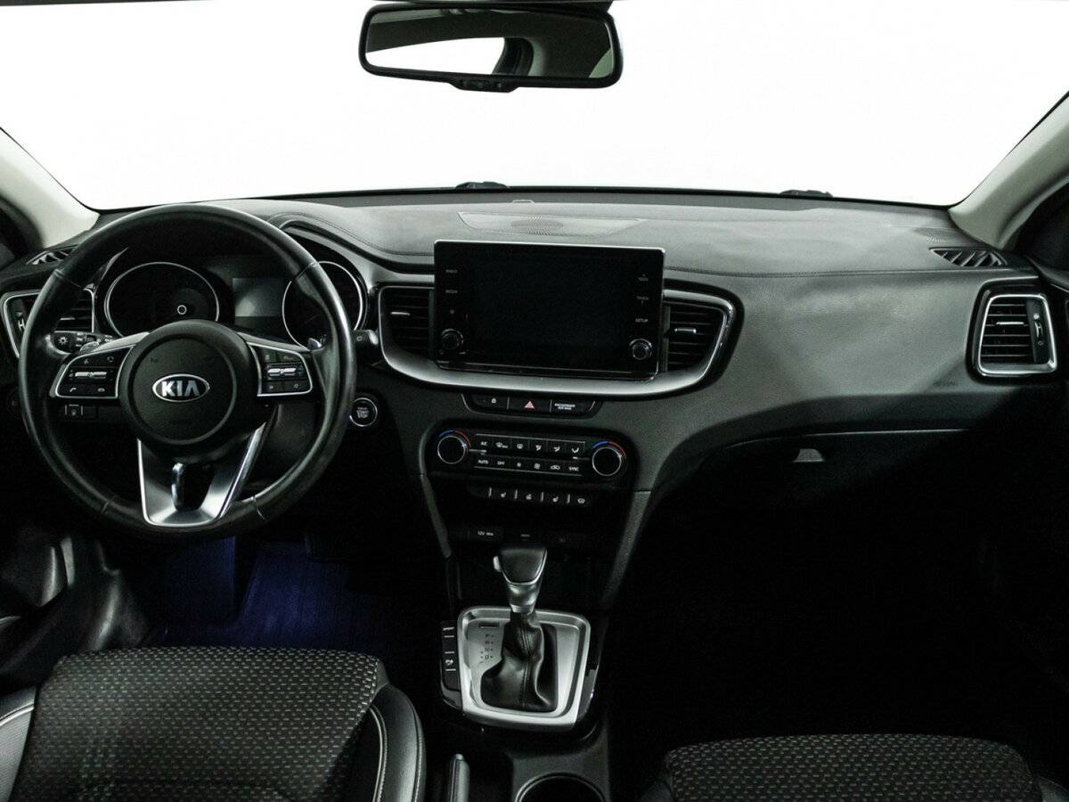Купить Kia Ceed с пробегом. Фото: #12