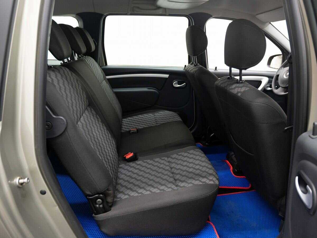 Купить Lada (ВАЗ) Largus с пробегом. Фото: #10