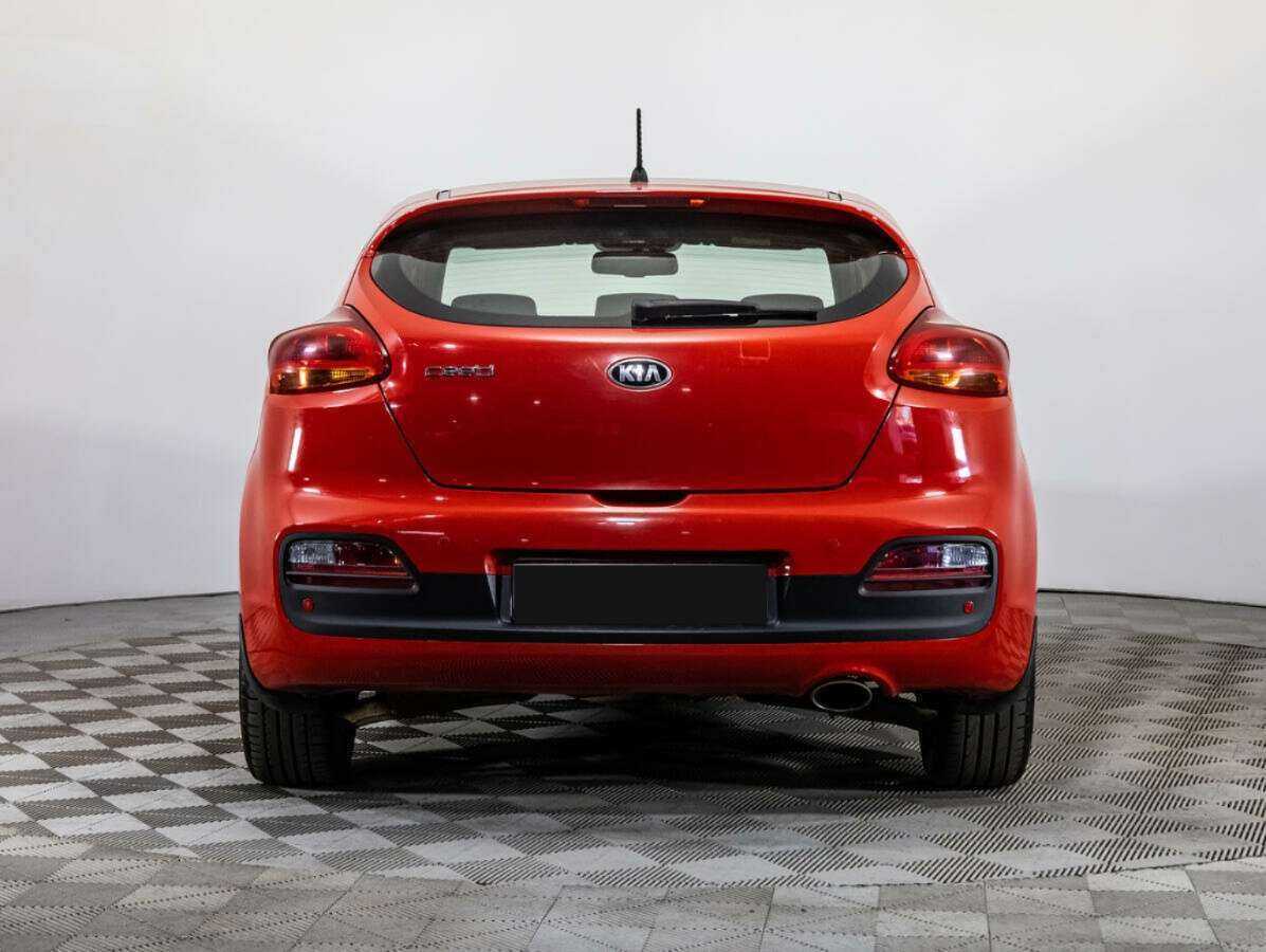 Купить Kia Ceed с пробегом. Фото: #5