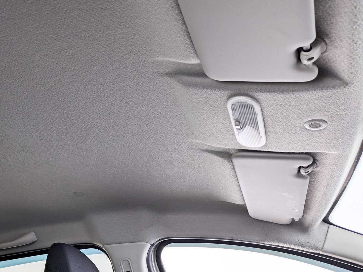 Купить Renault Sandero с пробегом. Фото: #21