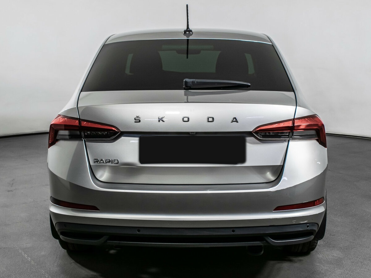 Купить Skoda Rapid с пробегом. Фото: #5