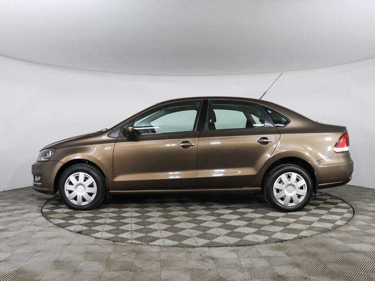 Купить Volkswagen Polo с пробегом. Фото: #6
