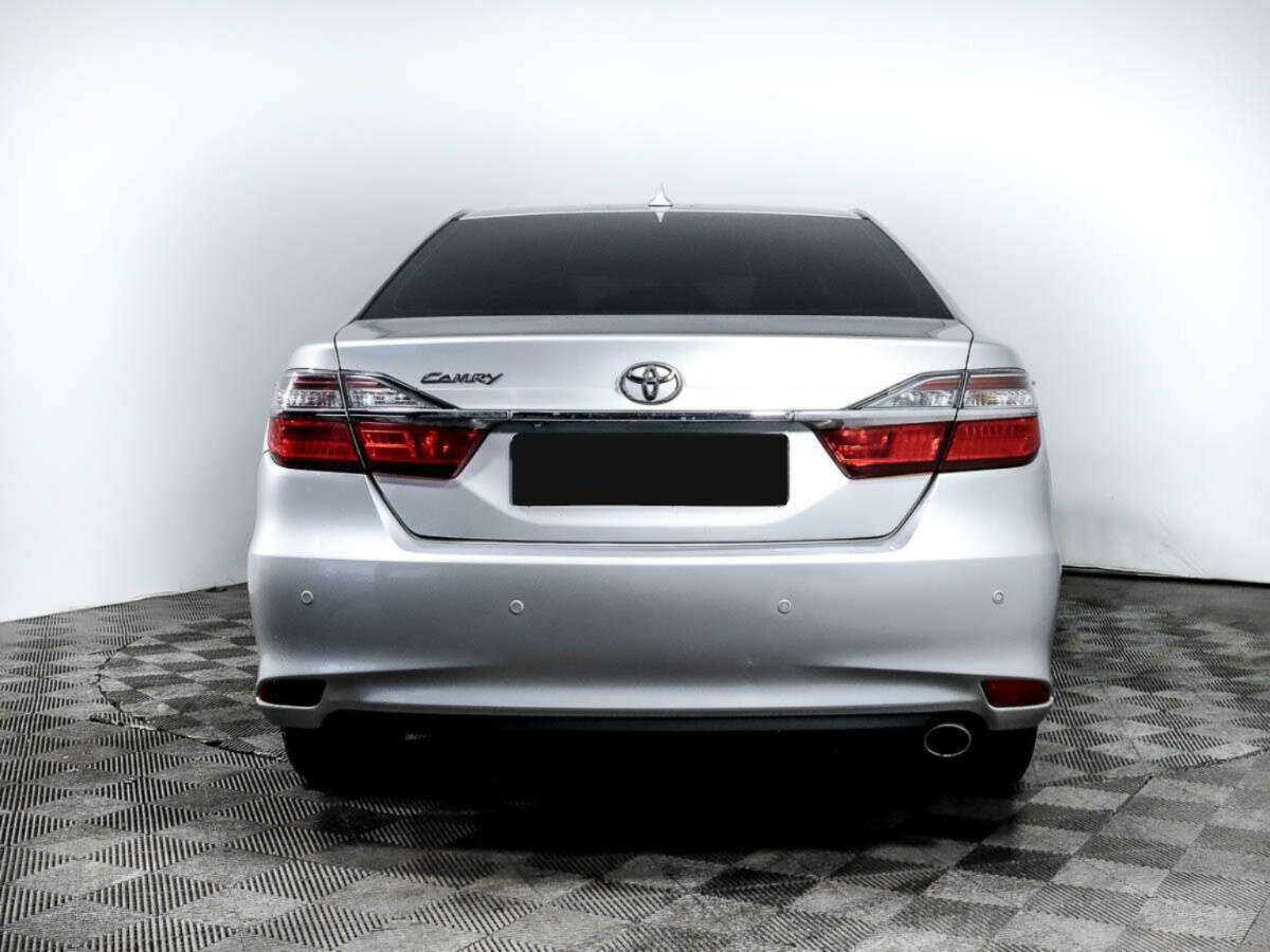 Купить Toyota Camry с пробегом. Фото: #4