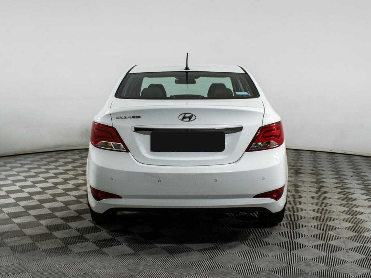 Купить Hyundai Solaris с пробегом. Фото: #5