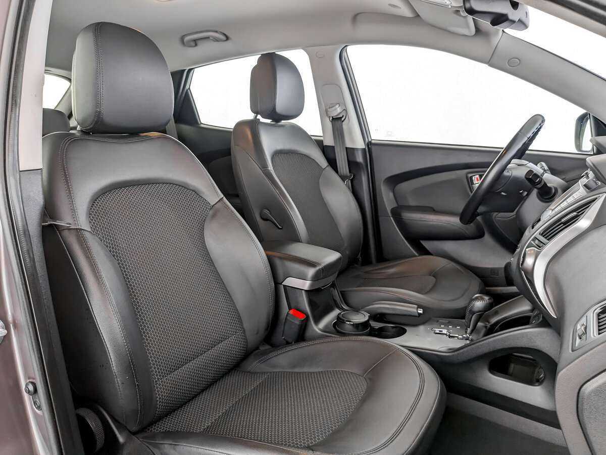 Купить Hyundai ix35 с пробегом. Фото: #16