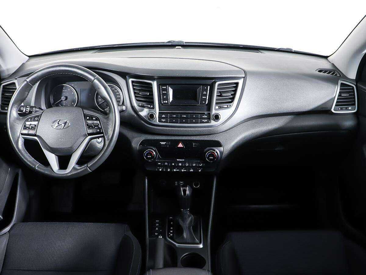 Купить Hyundai Tucson с пробегом. Фото: #10
