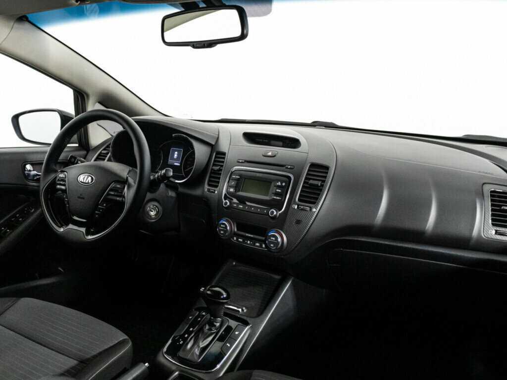 Купить Kia Cerato с пробегом. Фото: #8
