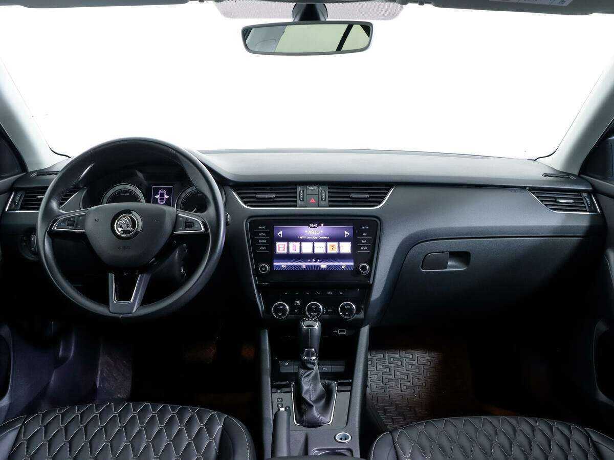 Купить Skoda Octavia с пробегом. Фото: #9
