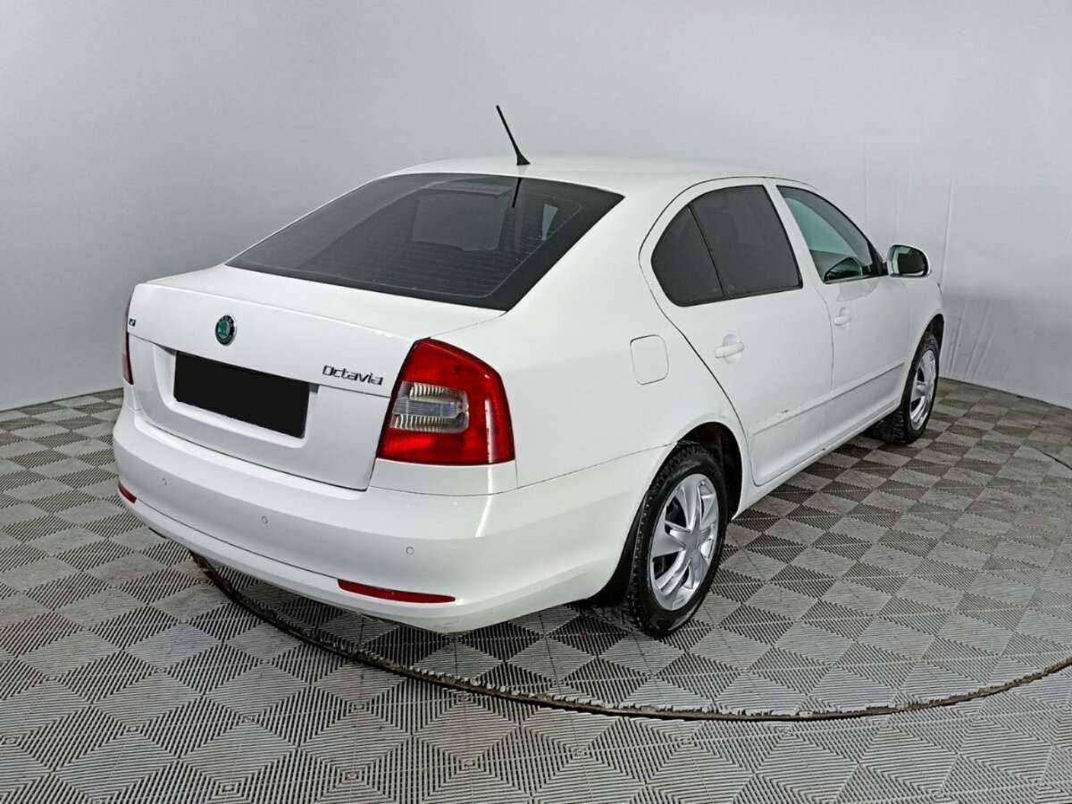 Купить Skoda Octavia с пробегом. Фото: #4