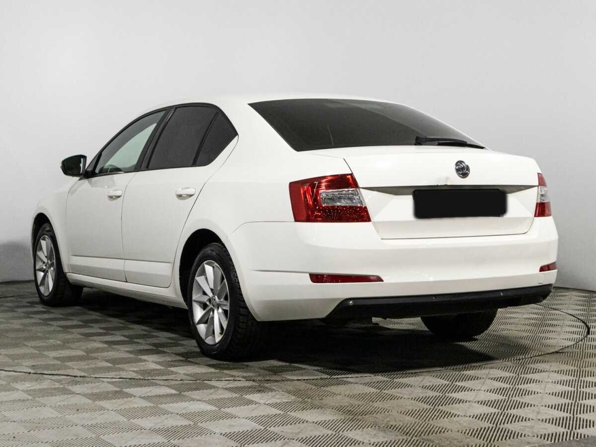 Купить Skoda Octavia с пробегом. Фото: #5